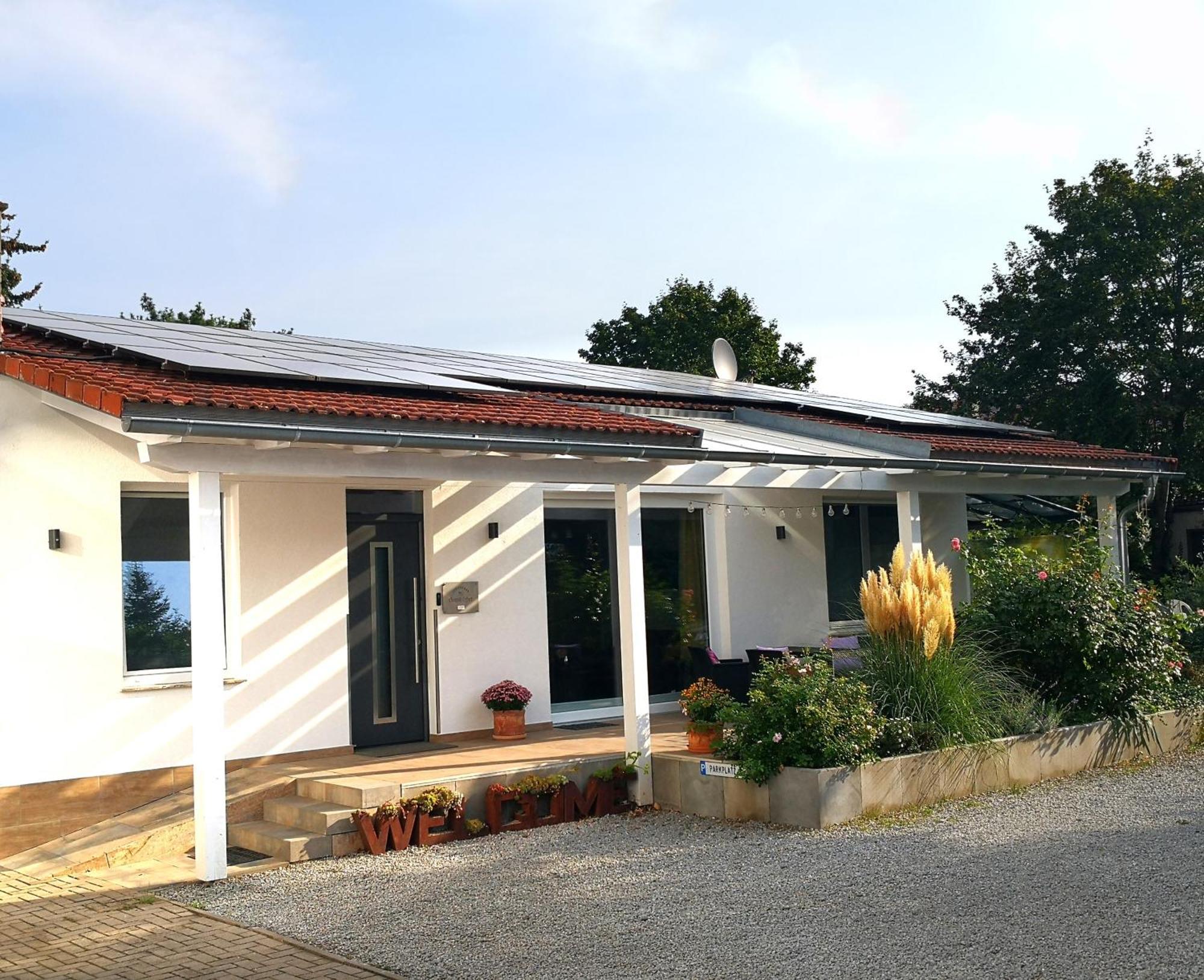 Auszeit Erfurt - Stilvoller Bungalow Mit Parkplatz - Zentrumsnah Экстерьер фото