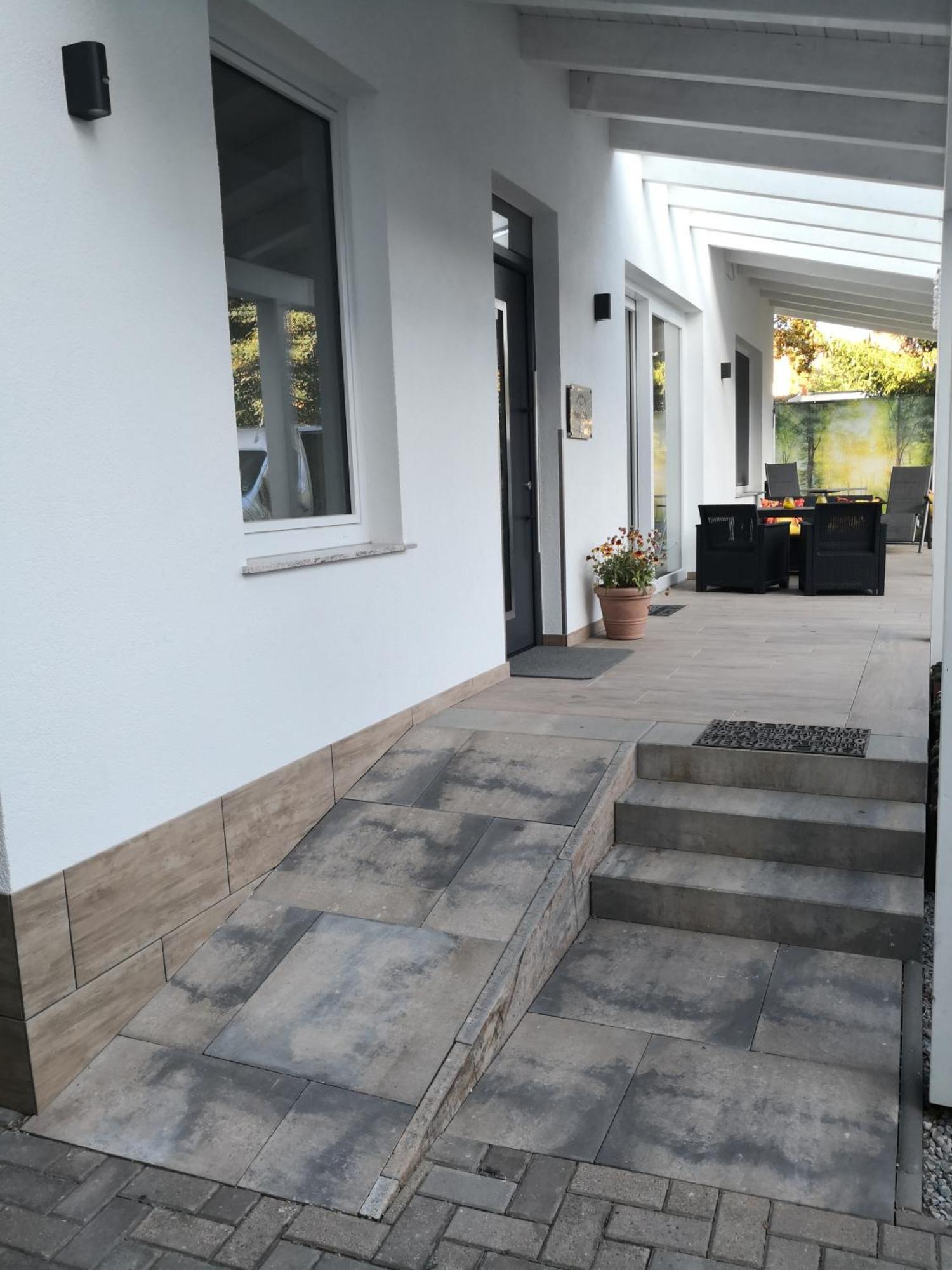 Auszeit Erfurt - Stilvoller Bungalow Mit Parkplatz - Zentrumsnah Экстерьер фото